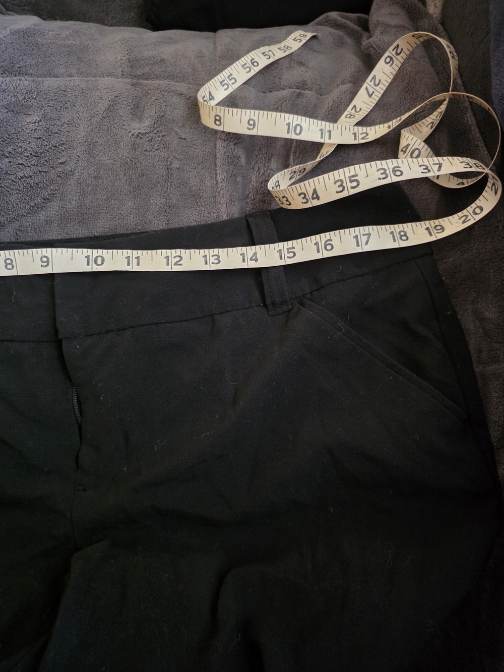 Daisy Fuentes Black Straight-Leg Dress Pants Size 14 - Picture 6 of 8